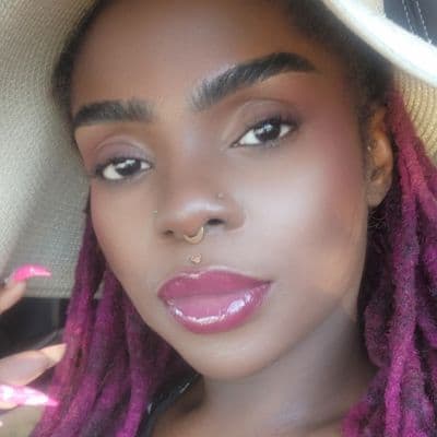 Jojo P.